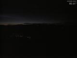 03 : 04