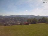 09 : 32
