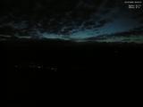 04 : 00