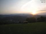 06 : 08