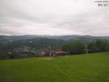 09 : 48