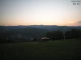 05 : 28