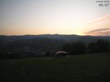 05 : 52