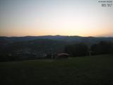 05 : 40