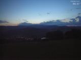 04 : 48