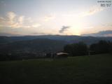 05 : 44