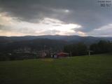 18 : 52