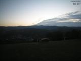 05 : 28