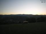 05 : 52