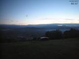 06 : 04