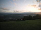 06 : 51