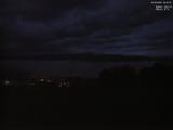 19 : 44
