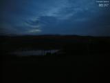 06 : 00
