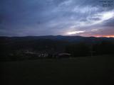 06 : 12