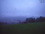 19 : 08