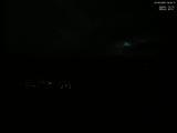 06 : 00