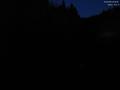 22 : 56