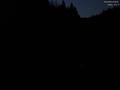 03 : 04