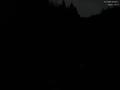 03 : 04