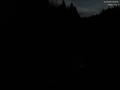 02 : 08