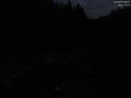 04 : 04