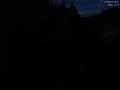 04 : 28