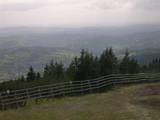 16 : 09