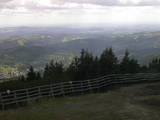 16 : 09
