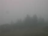 09 : 35