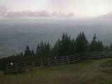 18 : 57