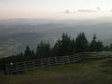 19 : 53