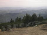 16 : 57