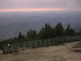 18 : 57