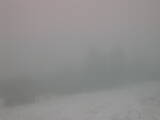 09 : 37
