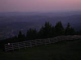 21 : 57