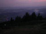 21 : 09