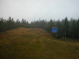 09 : 46