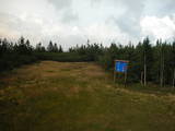 18 : 42