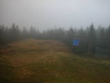 09 : 30
