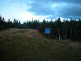 19 : 46