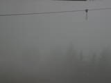 06 : 00
