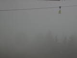 09 : 48