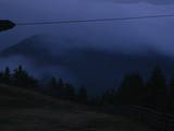 05 : 36