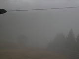 09 : 28
