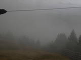 09 : 40