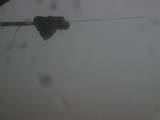 06 : 00