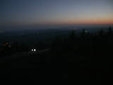 22 : 04