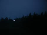 21 : 08