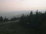 19 : 08