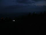 22 : 08